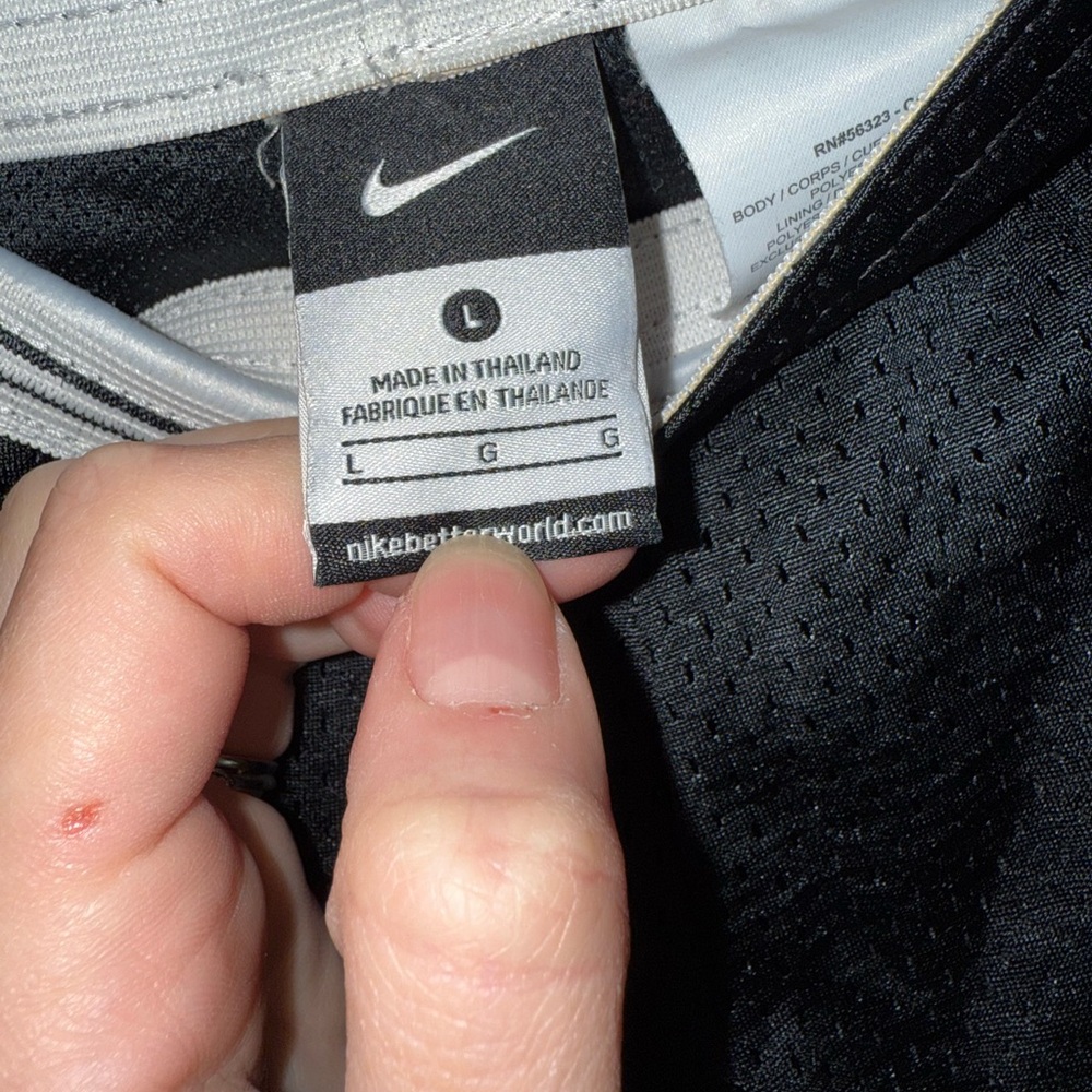 Nike Black Women's Athletic Shorts - Picture 3 of 3